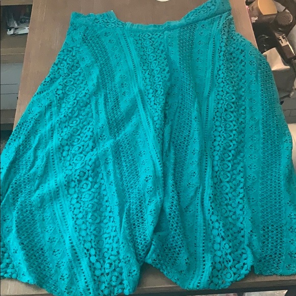 green jody skirt - Picture 1 of 3